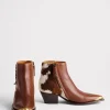 Vivi :: Brown