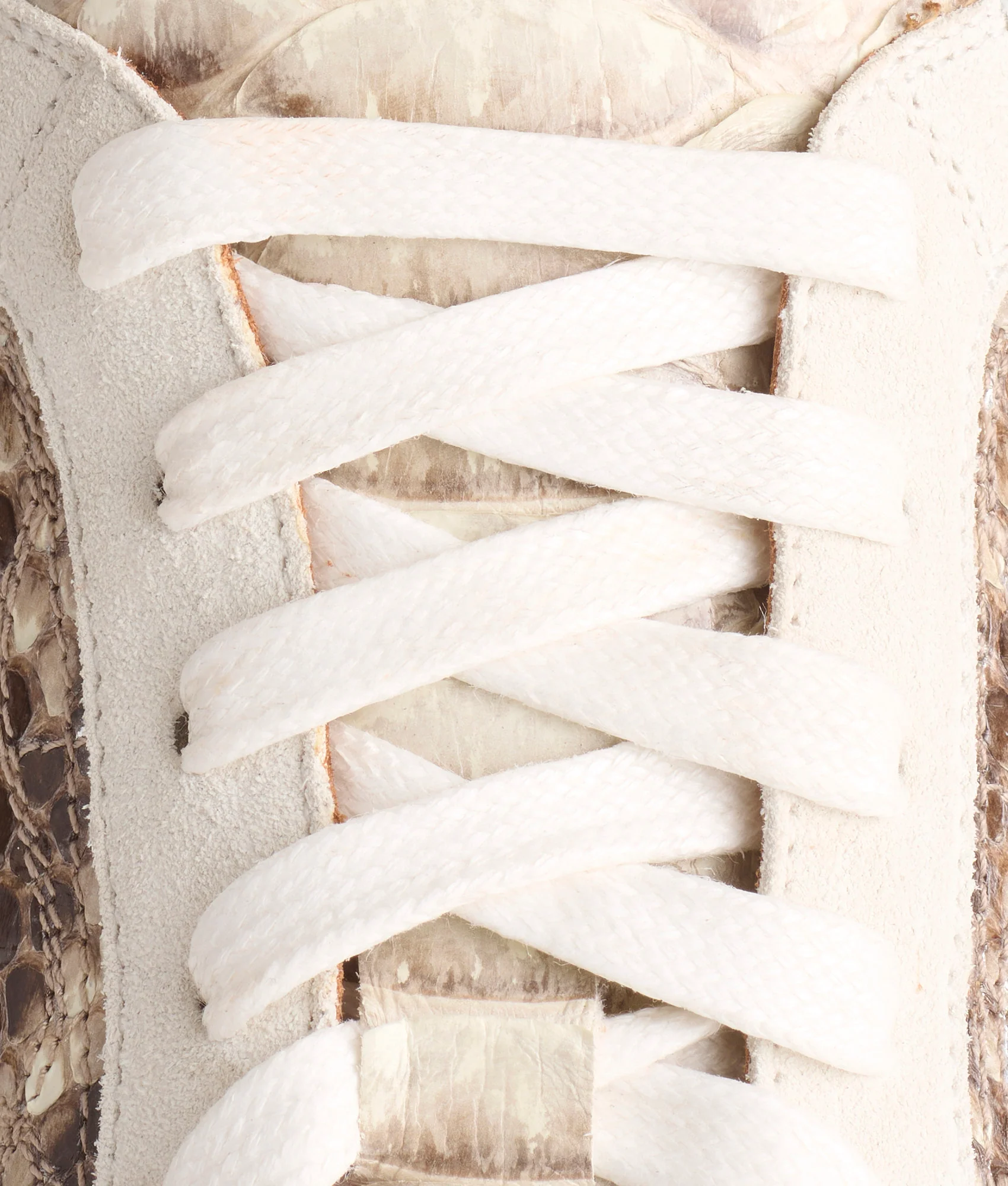 Mosaico Lace Up Sneaker :: White
