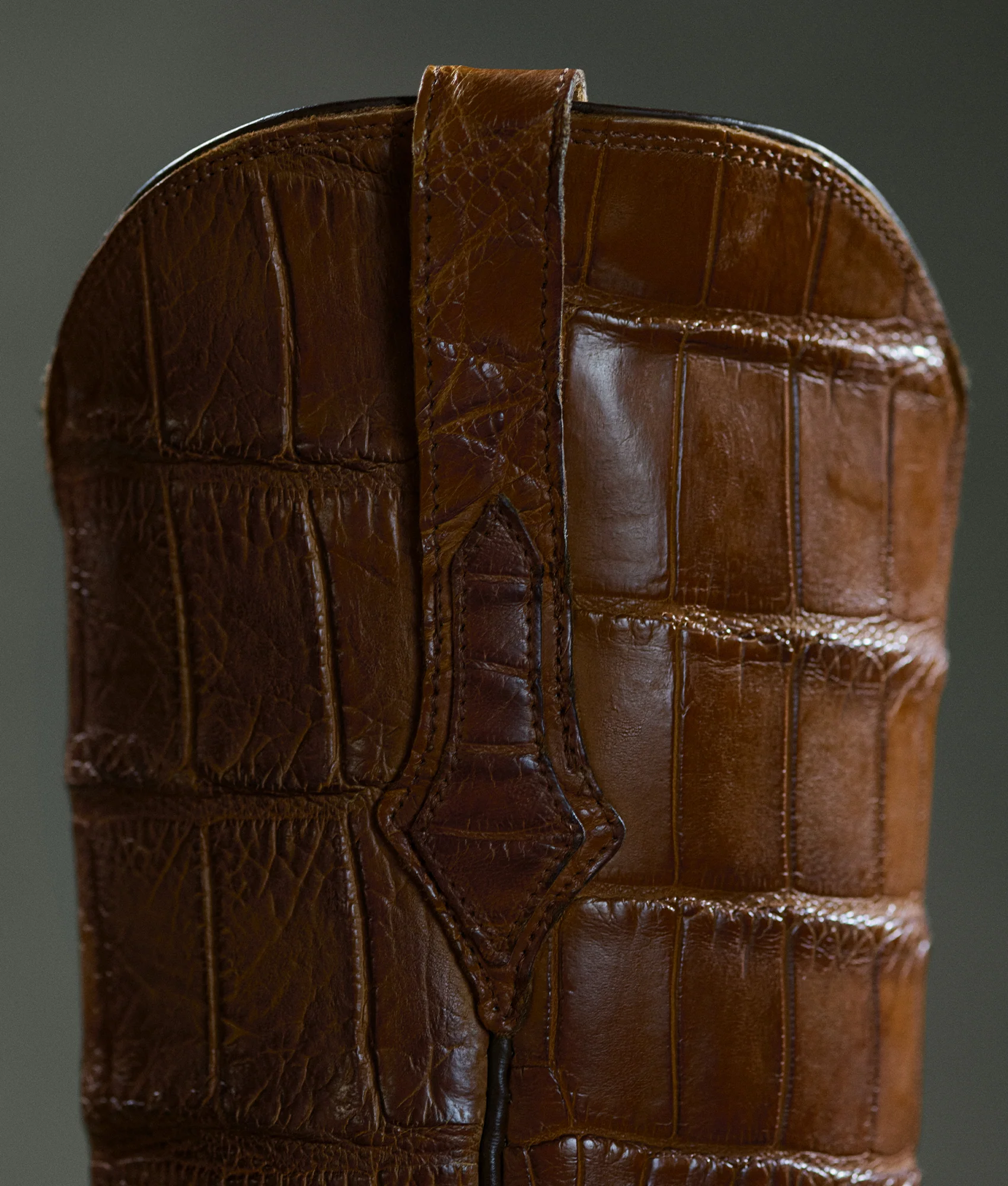 General :: Dark Cognac