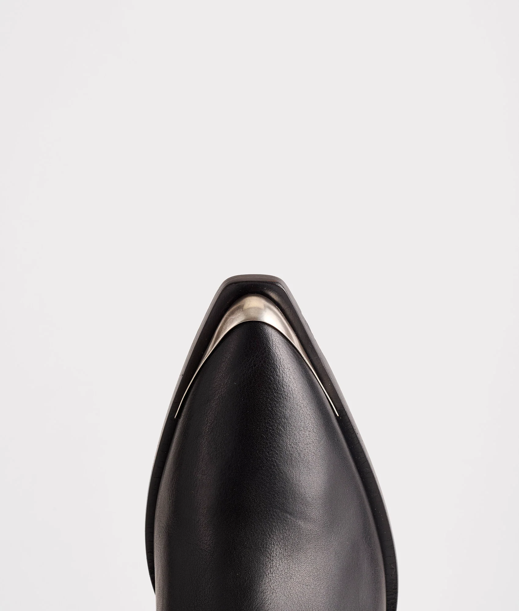 Vivi :: Black