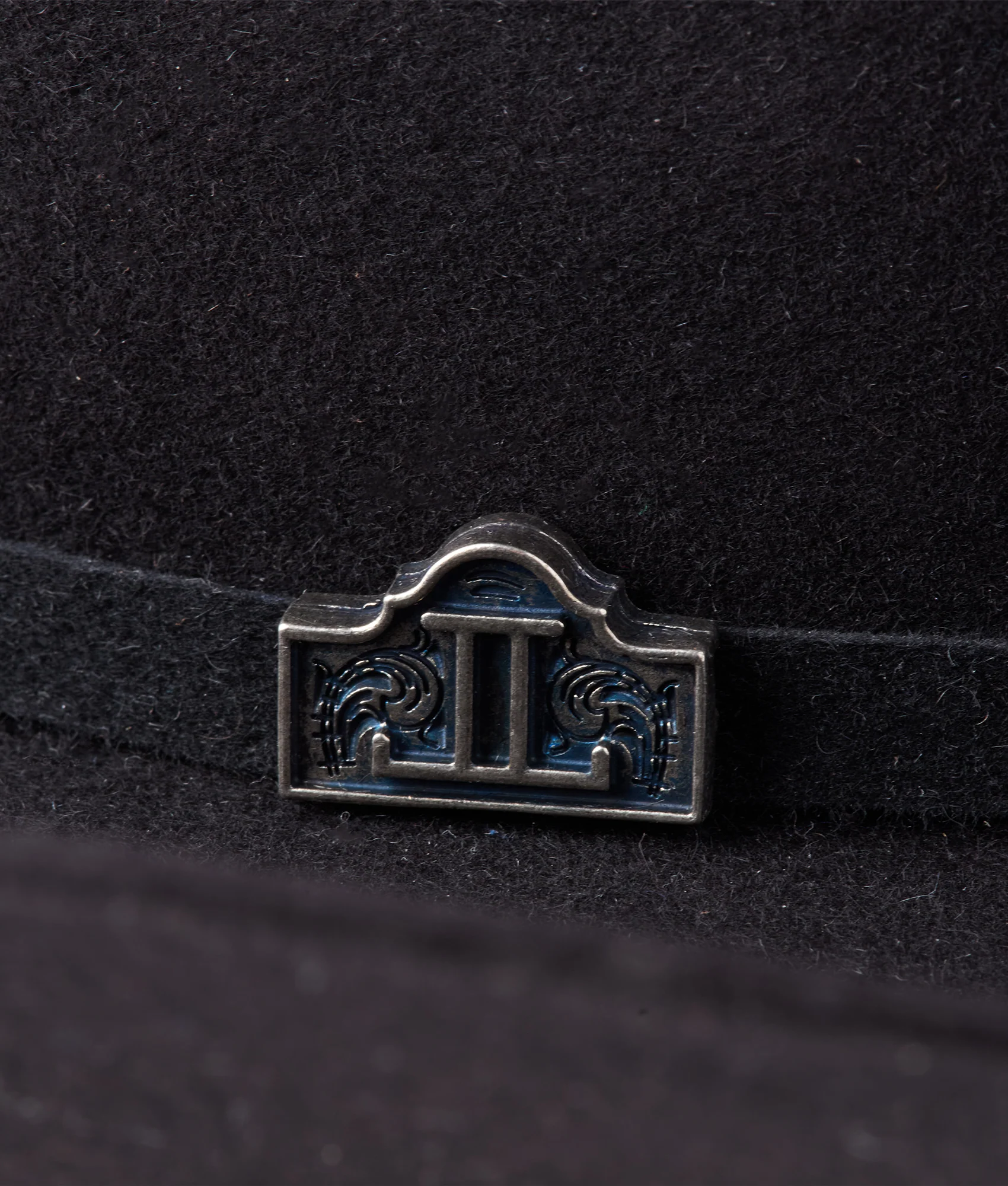 The Republic :: Black