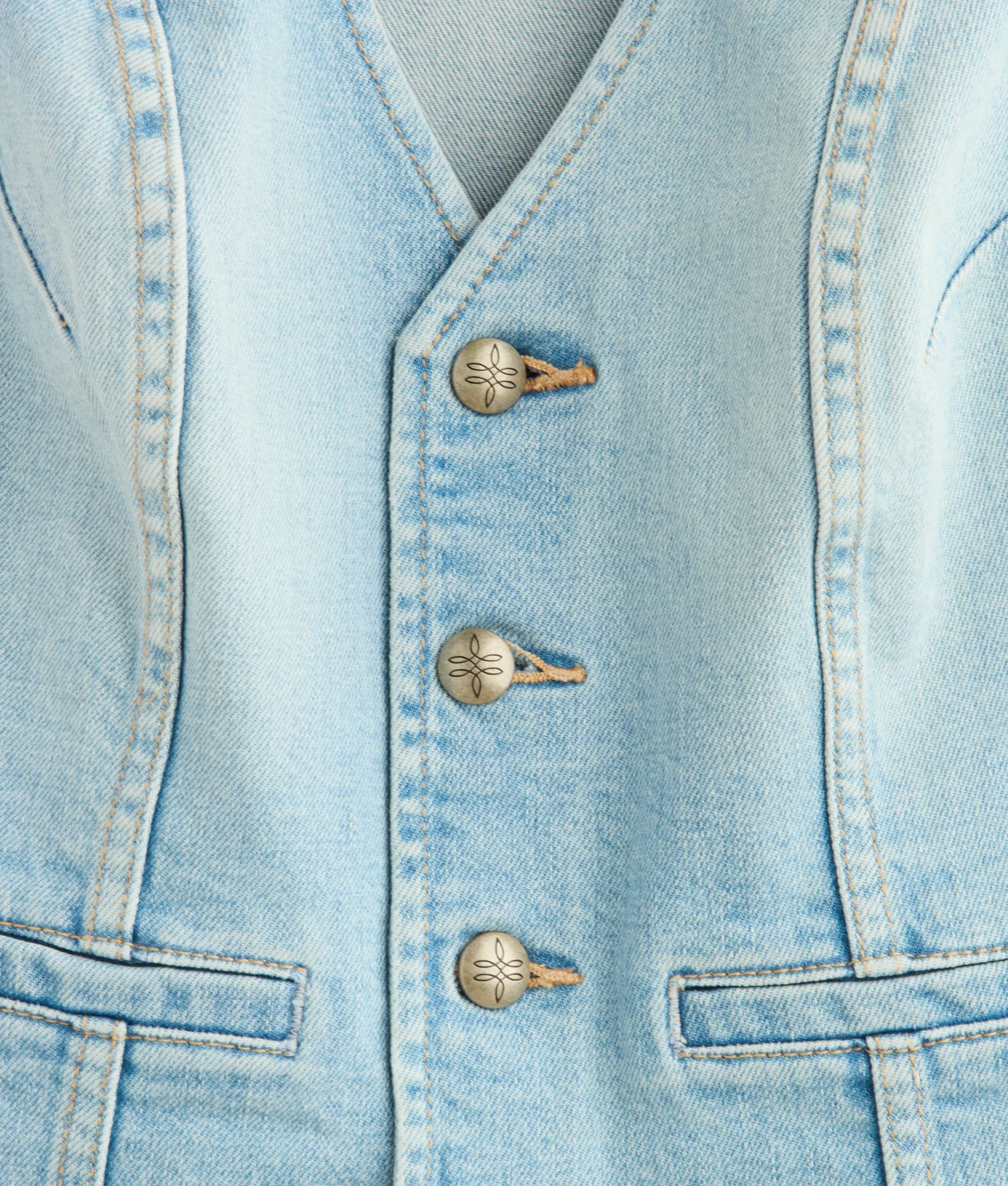 Riley Denim Vest :: Desert Sky Blue