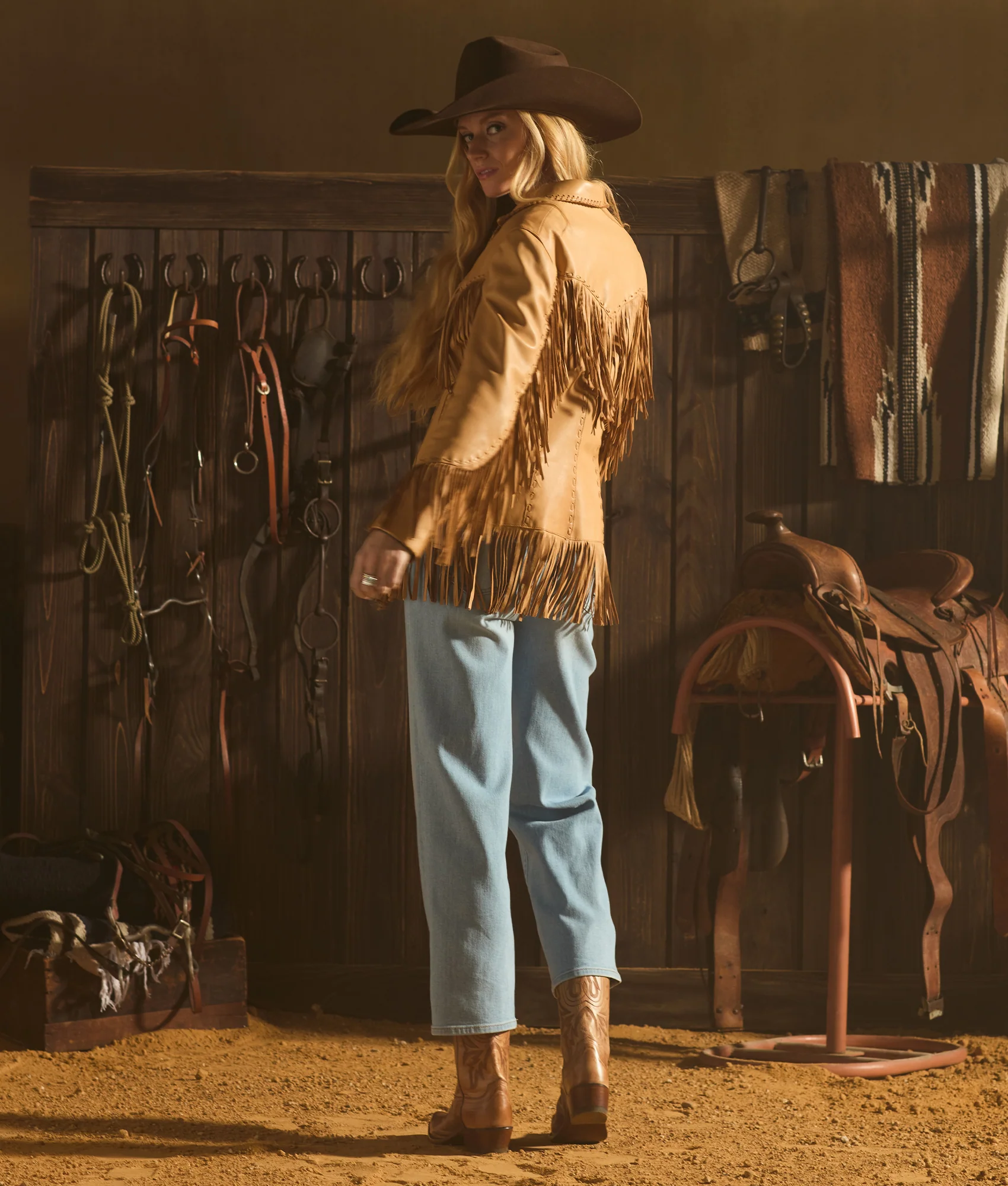 Tallulah Fringe Jacket :: Saddle Tan