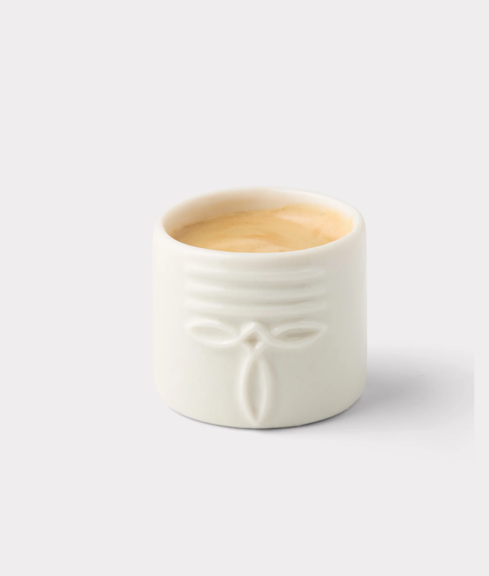 11051-stackable-medallion-espresso-cup-natural-1.webp Stackable Medallion Espresso Cup :: Natural