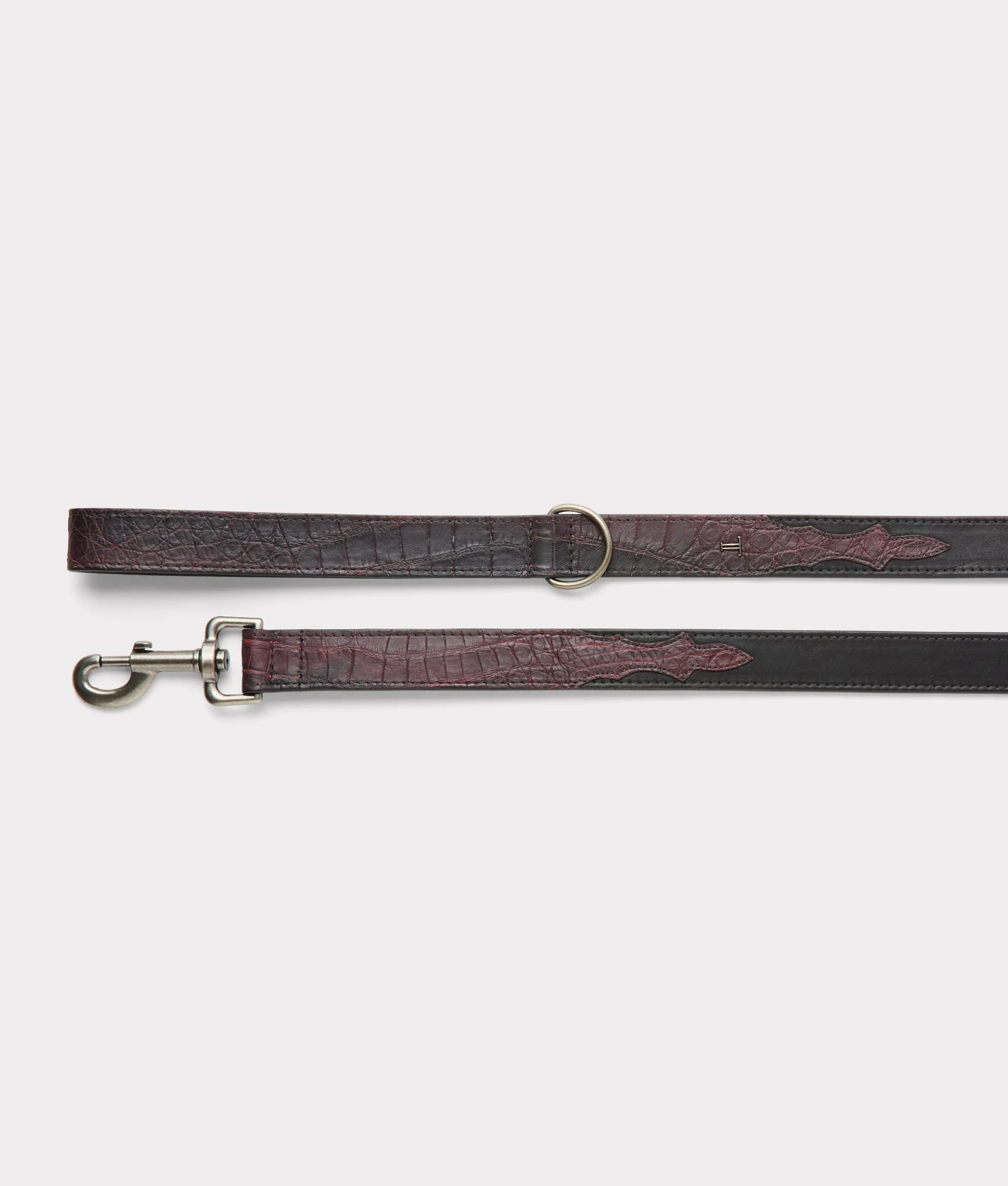 11092-dog-leash-black-cherry-1.webp Dog Leash :: Black Cherry