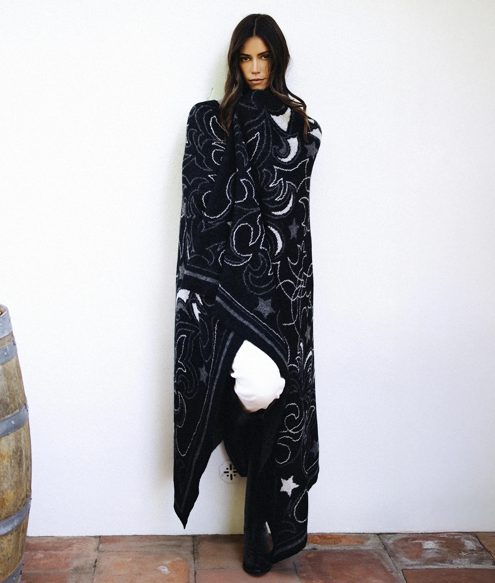 The Lodge Blanket :: Black/ White