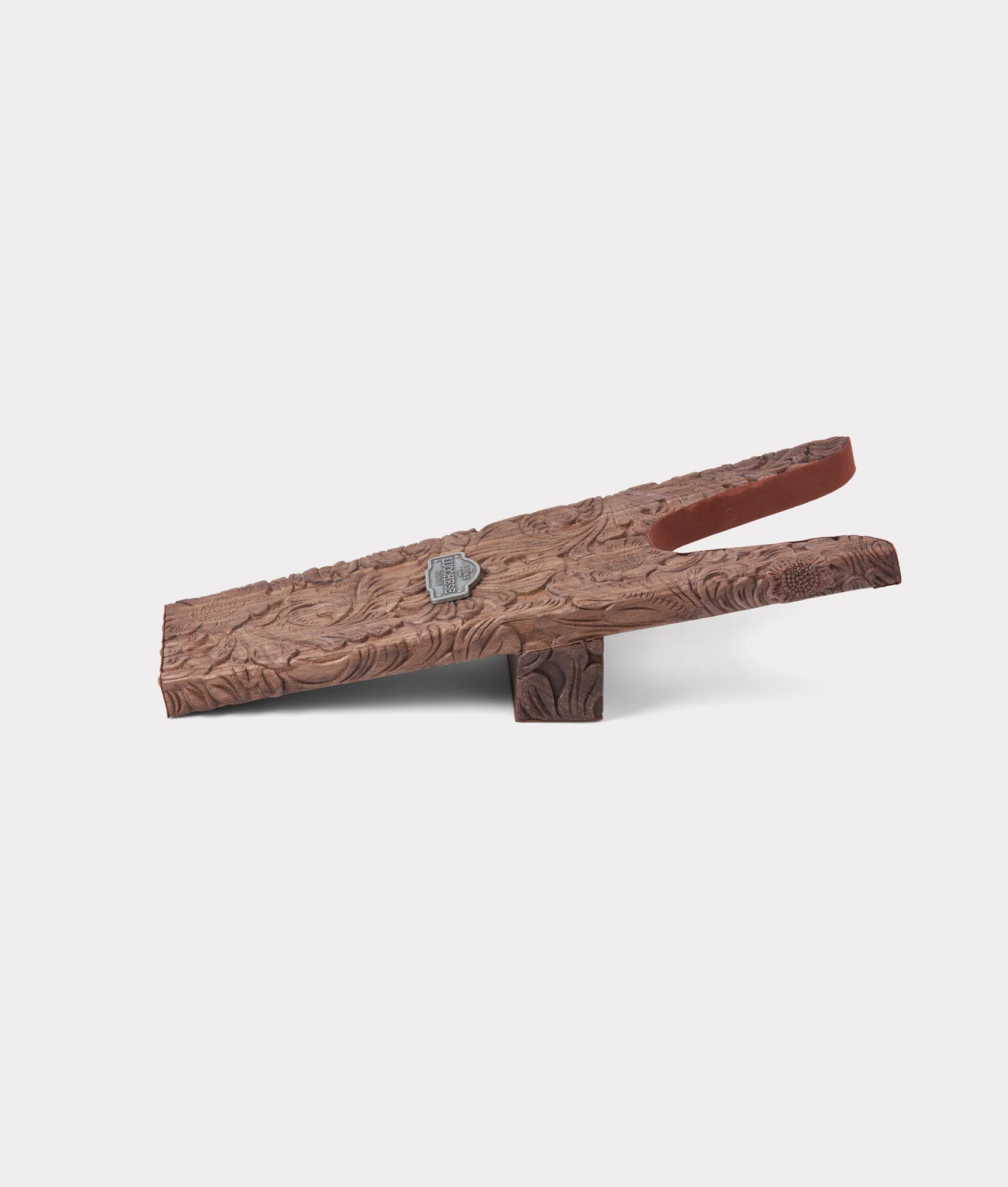 Tooled Boot Jack :: Brown