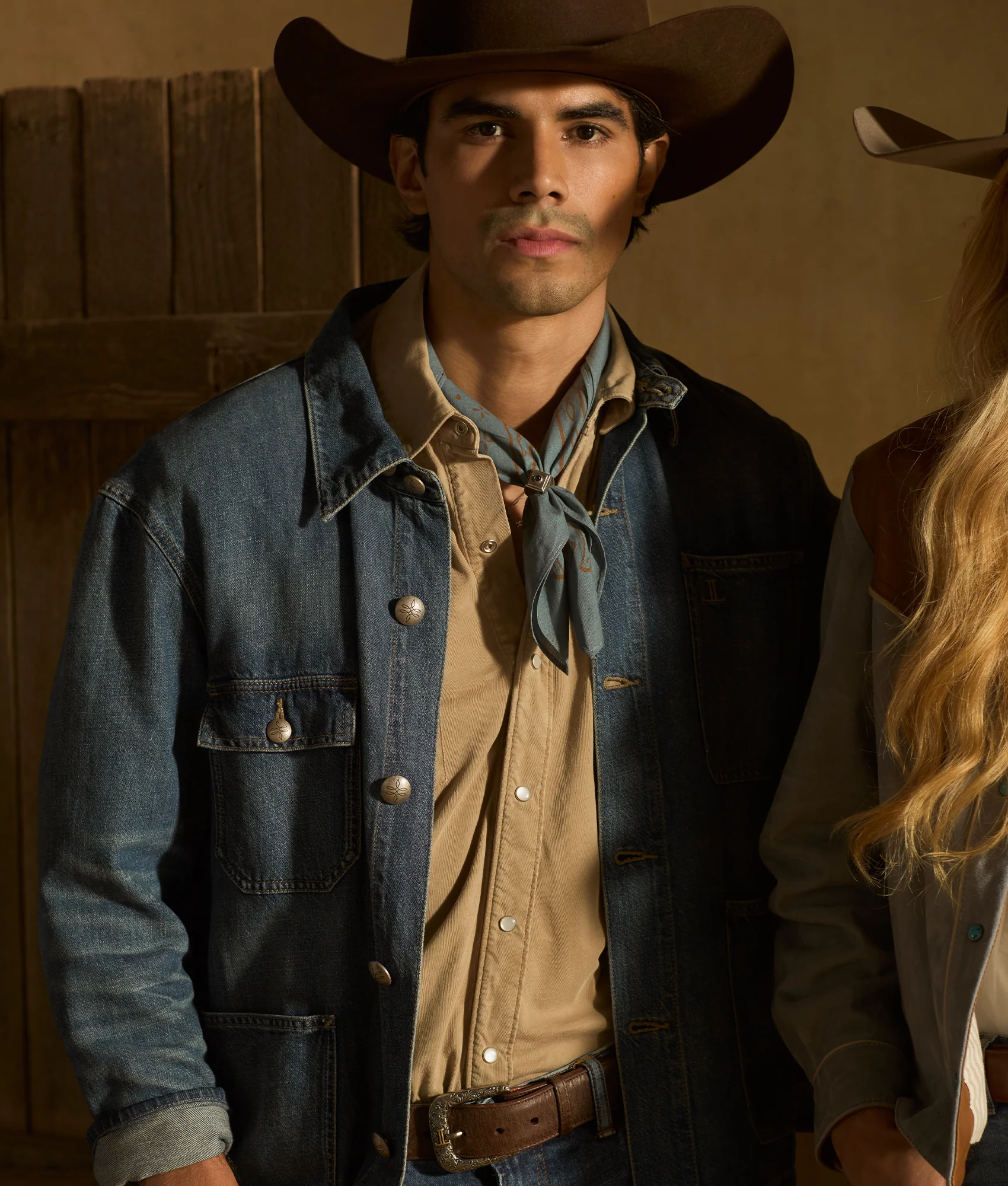 Cody Short Sleeve :: Khaki