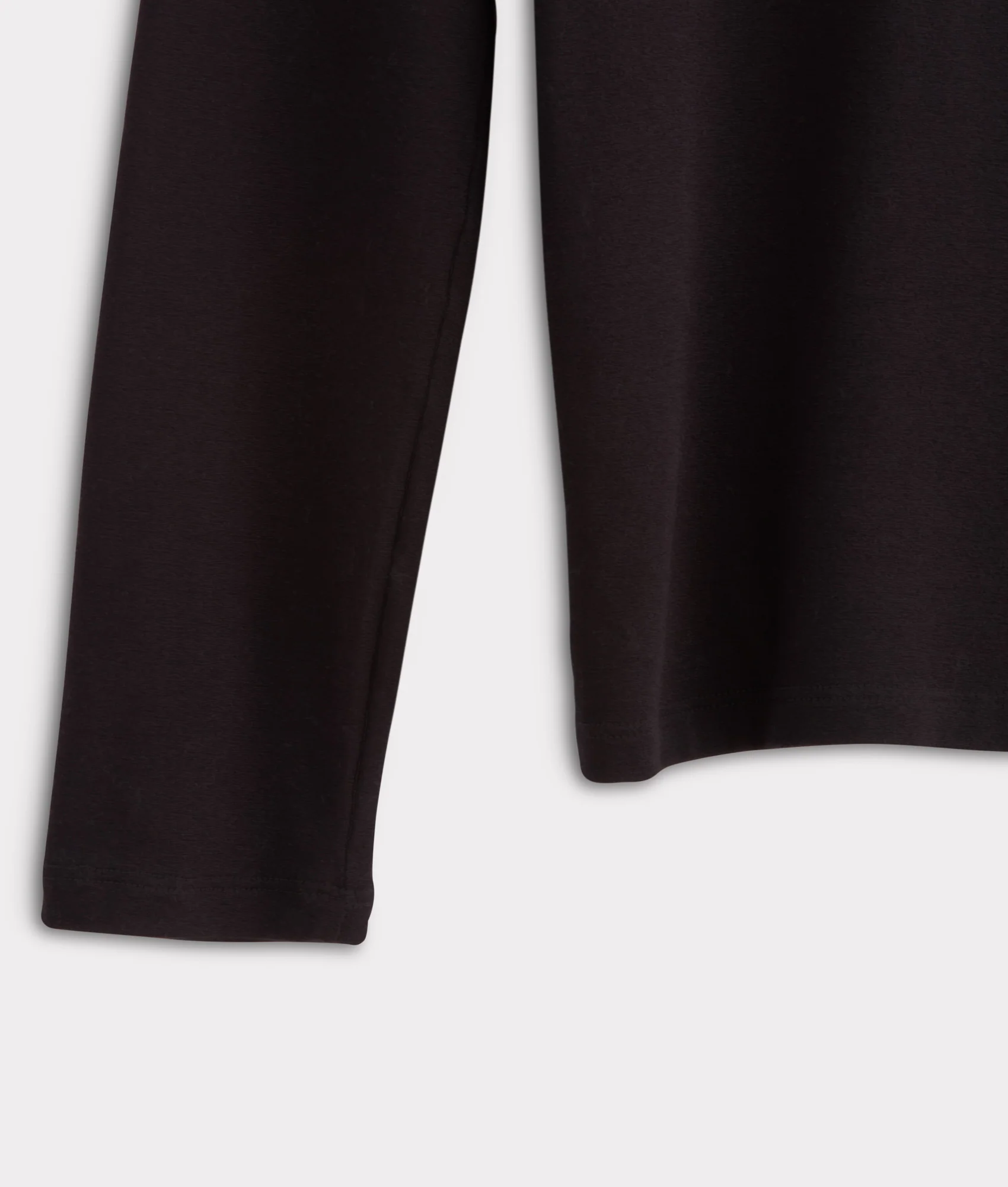 11391-long-sleeve-soft-touch-tee-black-4.webp Long Sleeve Soft Touch Tee :: Black