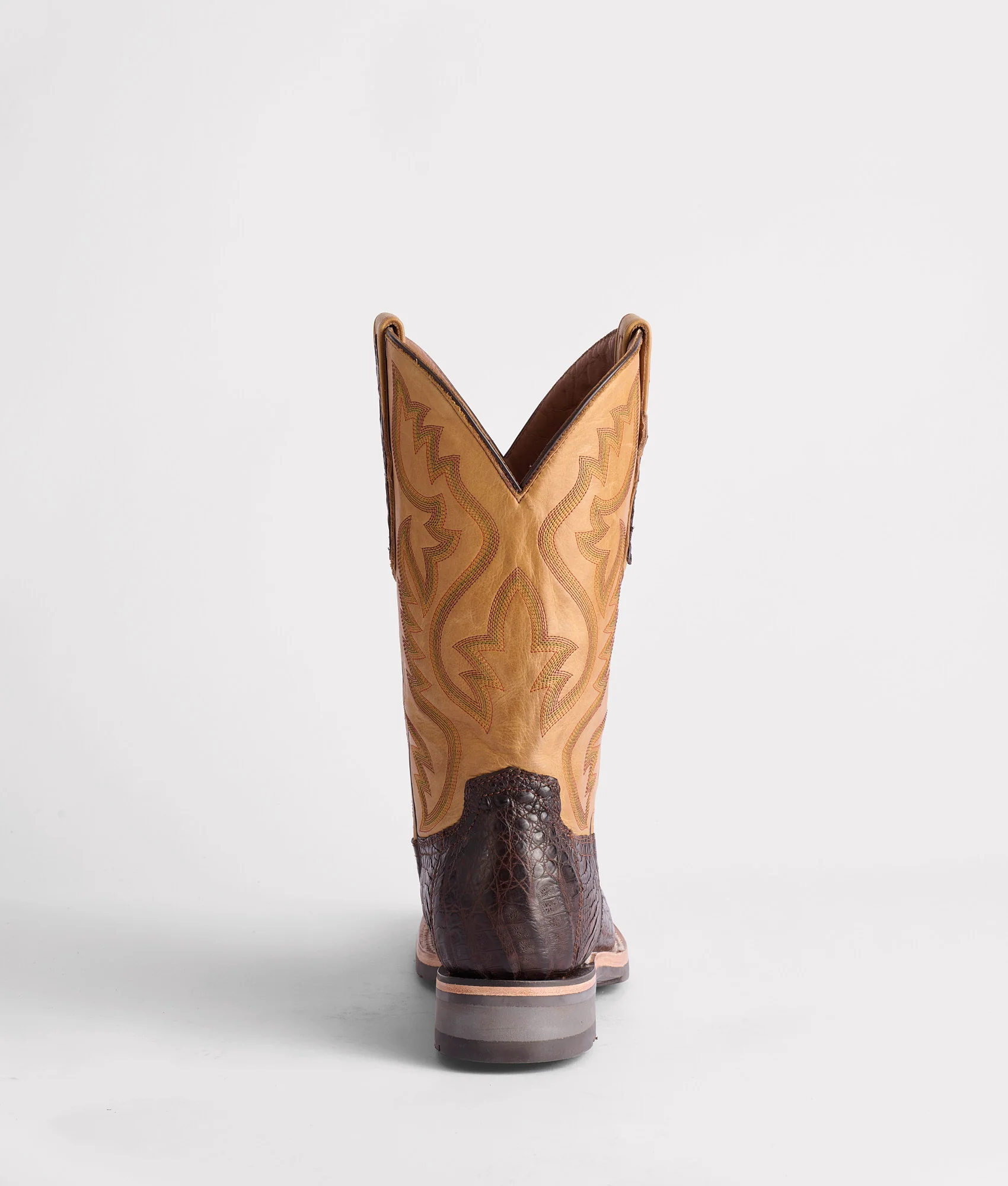 1140-rowdy-caiman-chocolate-5.webp Rowdy Caiman :: Chocolate