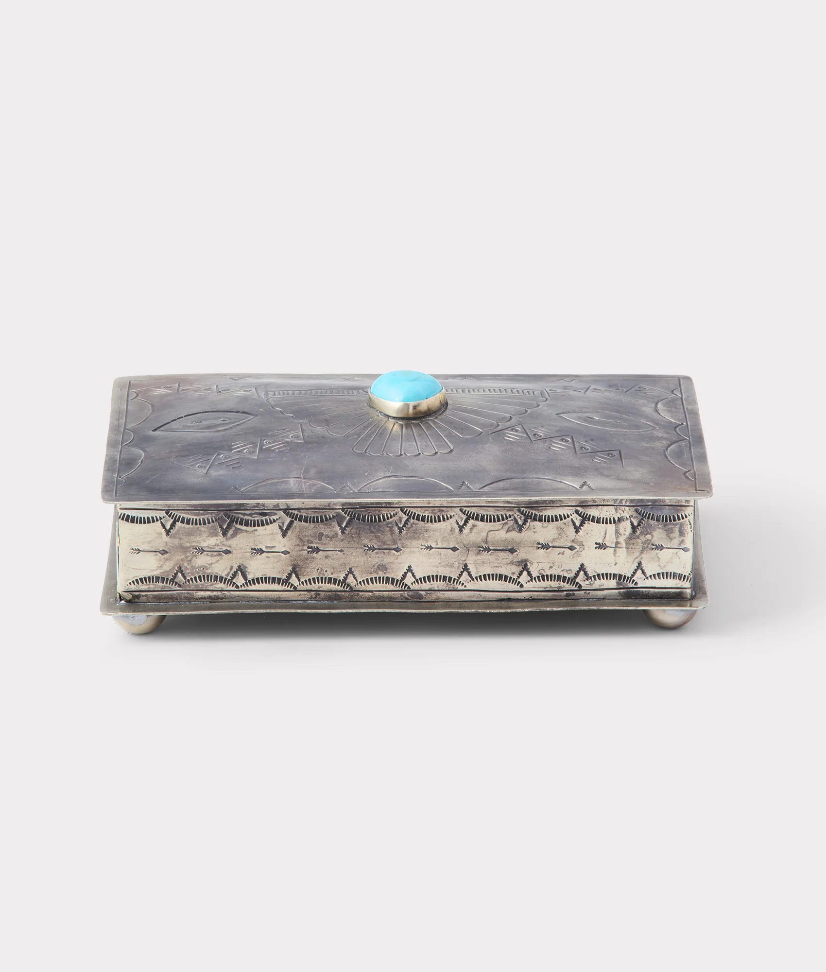 11412-southwestern-thunderbird-box-silver-1.webp Southwestern Thunderbird Box :: Silver