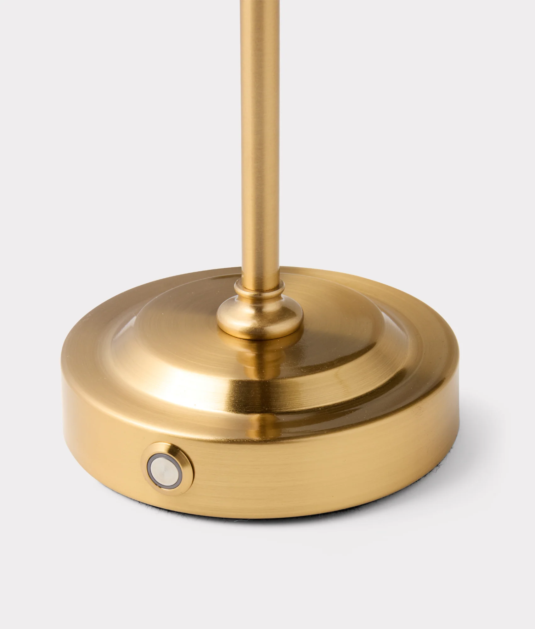 Rechargable Tabletop Lamp :: Gold