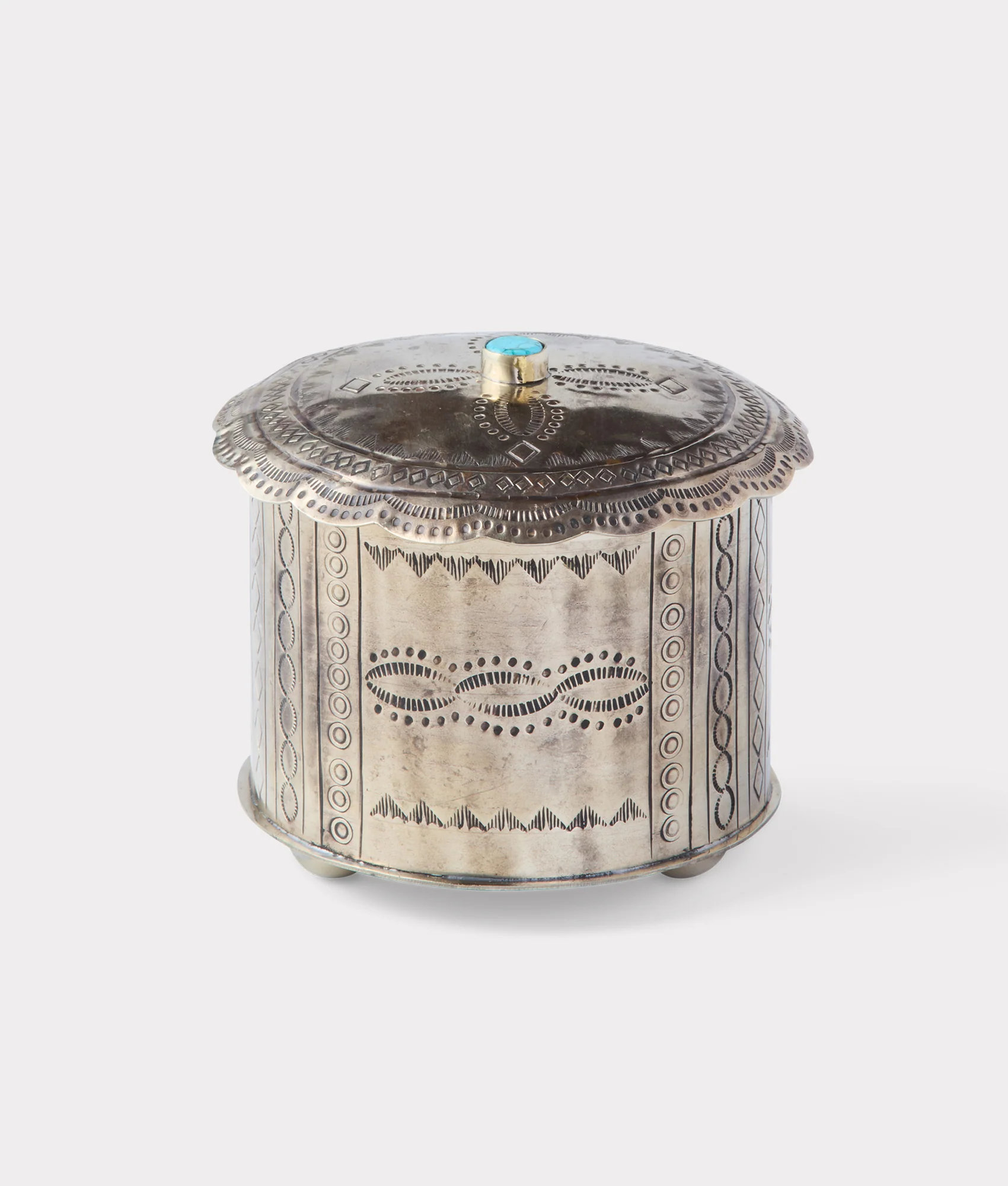 11477-southwestern-round-box-silver-1.webp Southwestern Round Box :: Silver