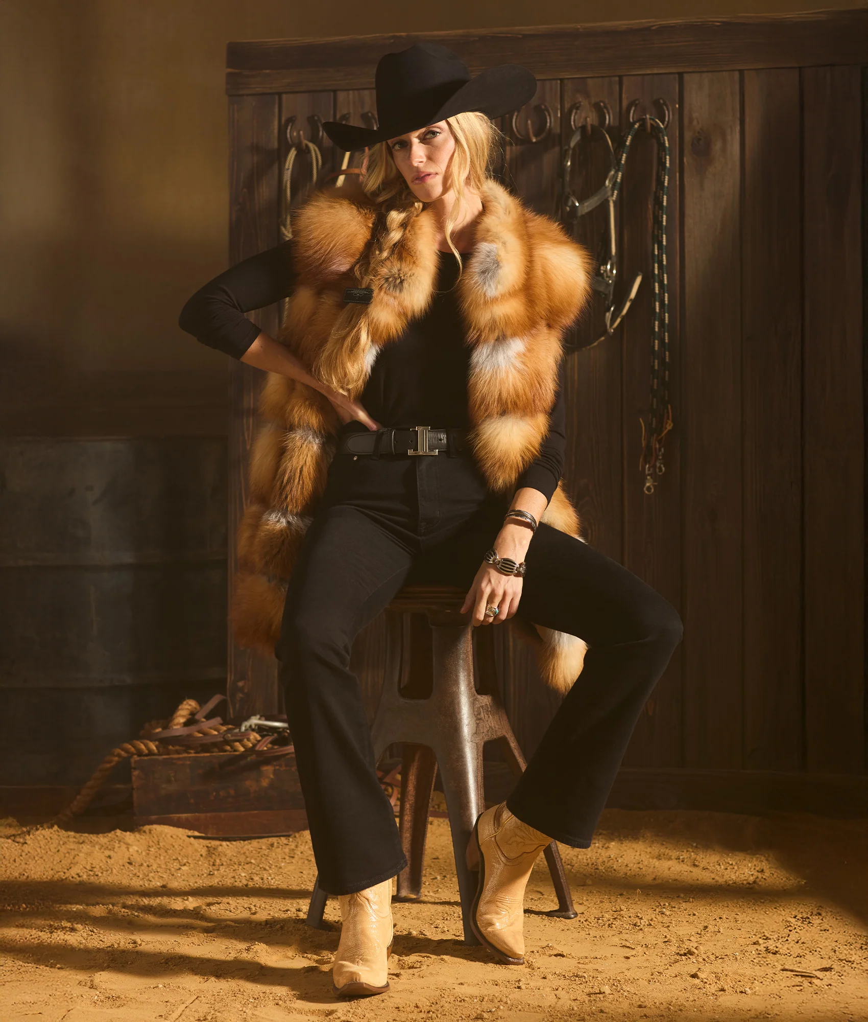 Scarlet Vest :: Caramel