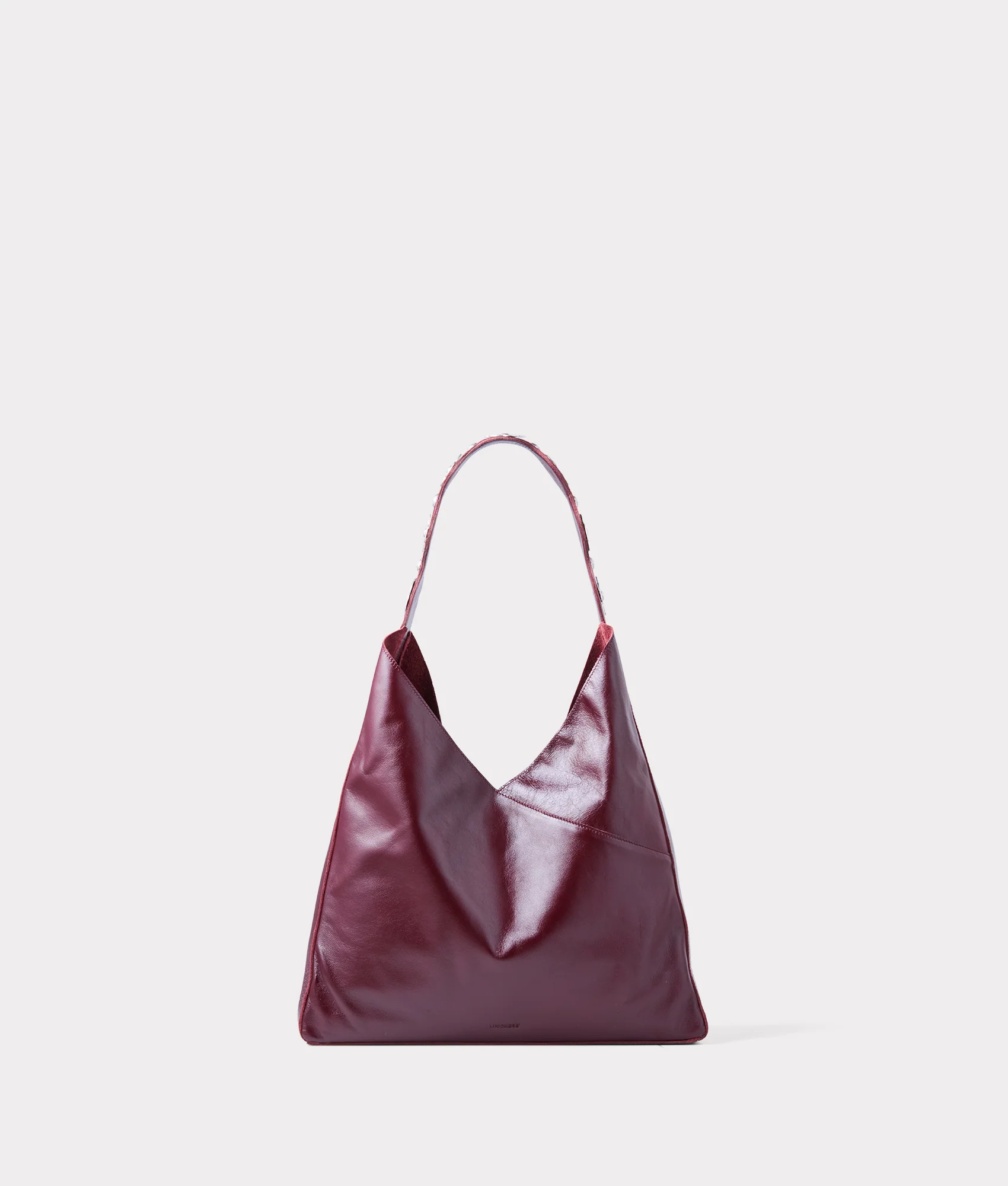 Goldie Concho Tote :: Burgundy