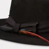 The Capitol :: Black