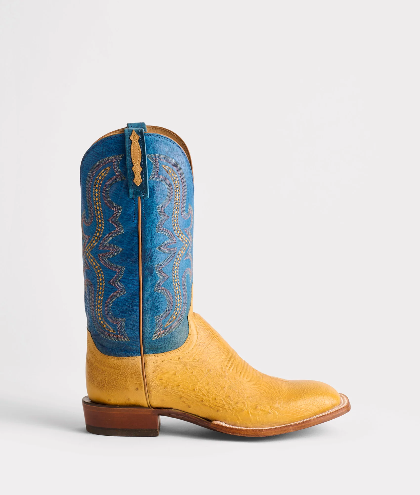 2726-cecil-exotic-saddle-1.webp Cecil Exotic :: Saddle
