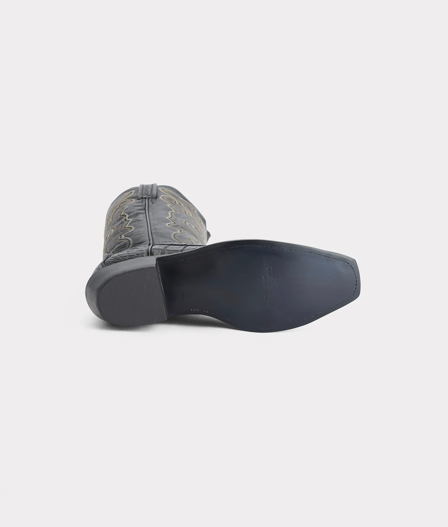 Franklin :: Black
