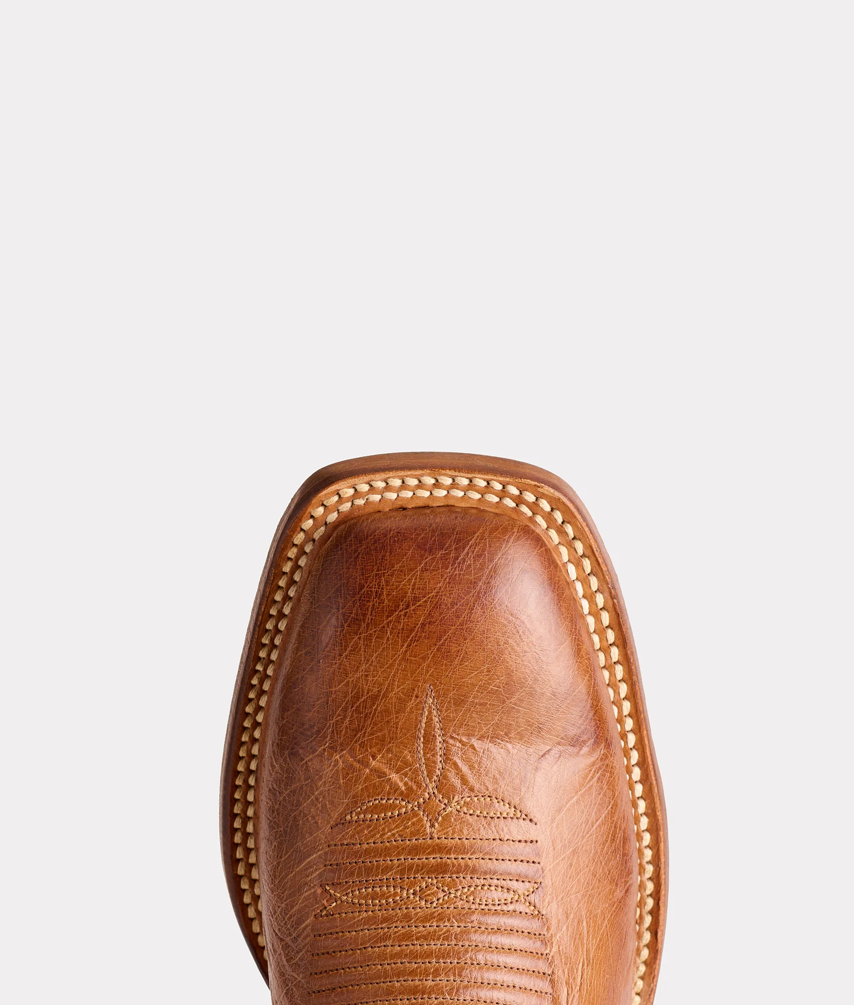 Lance :: Barnwood + Antique Saddle