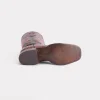 Roy :: Black Cherry + Black