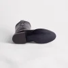 Tanner :: Black