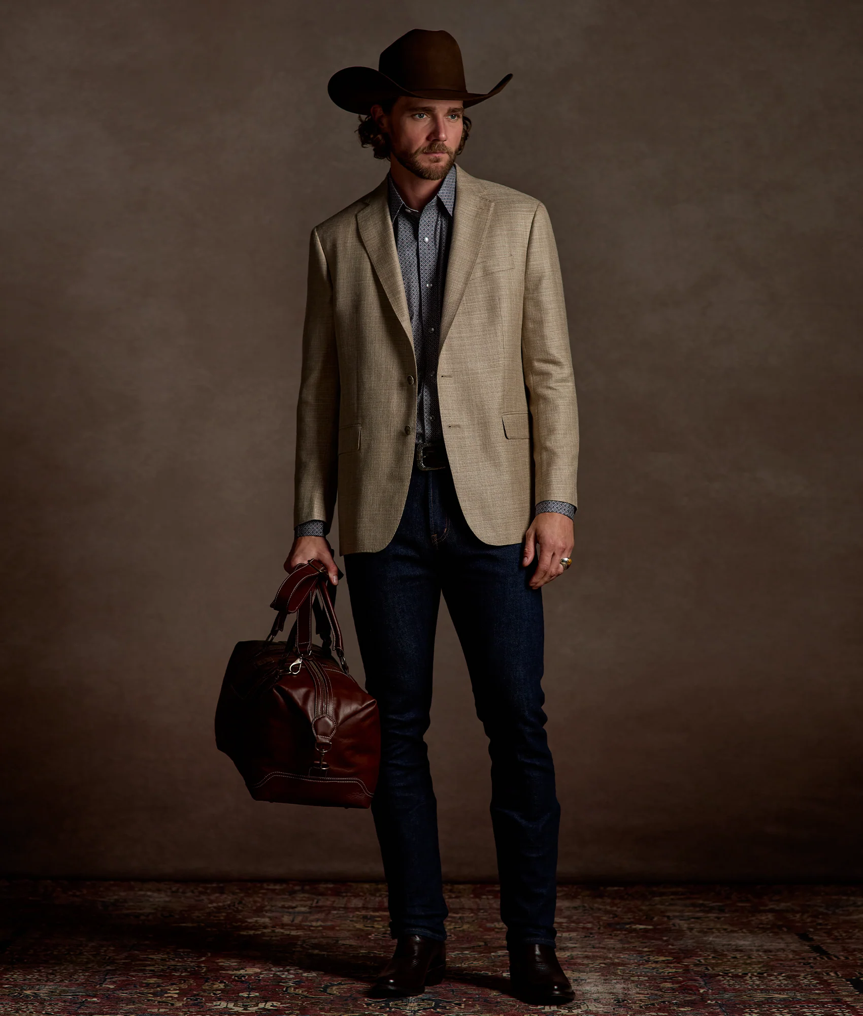 Gavin :: Black Cherry