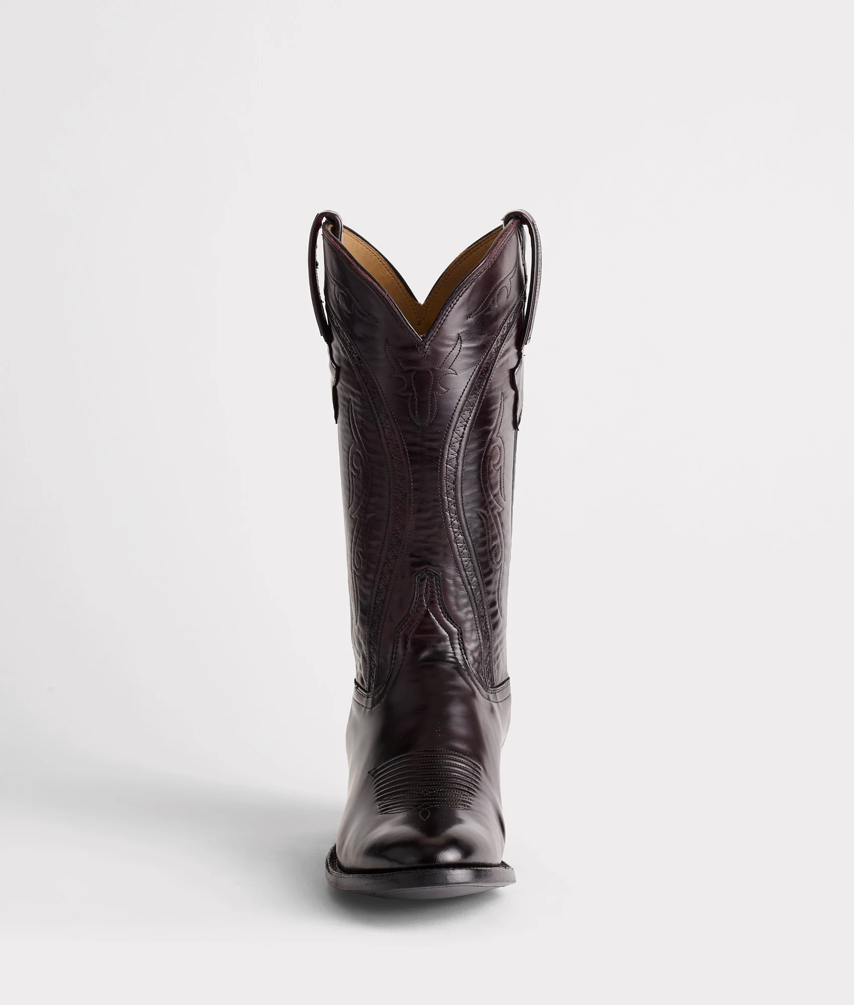 Gavin :: Black Cherry