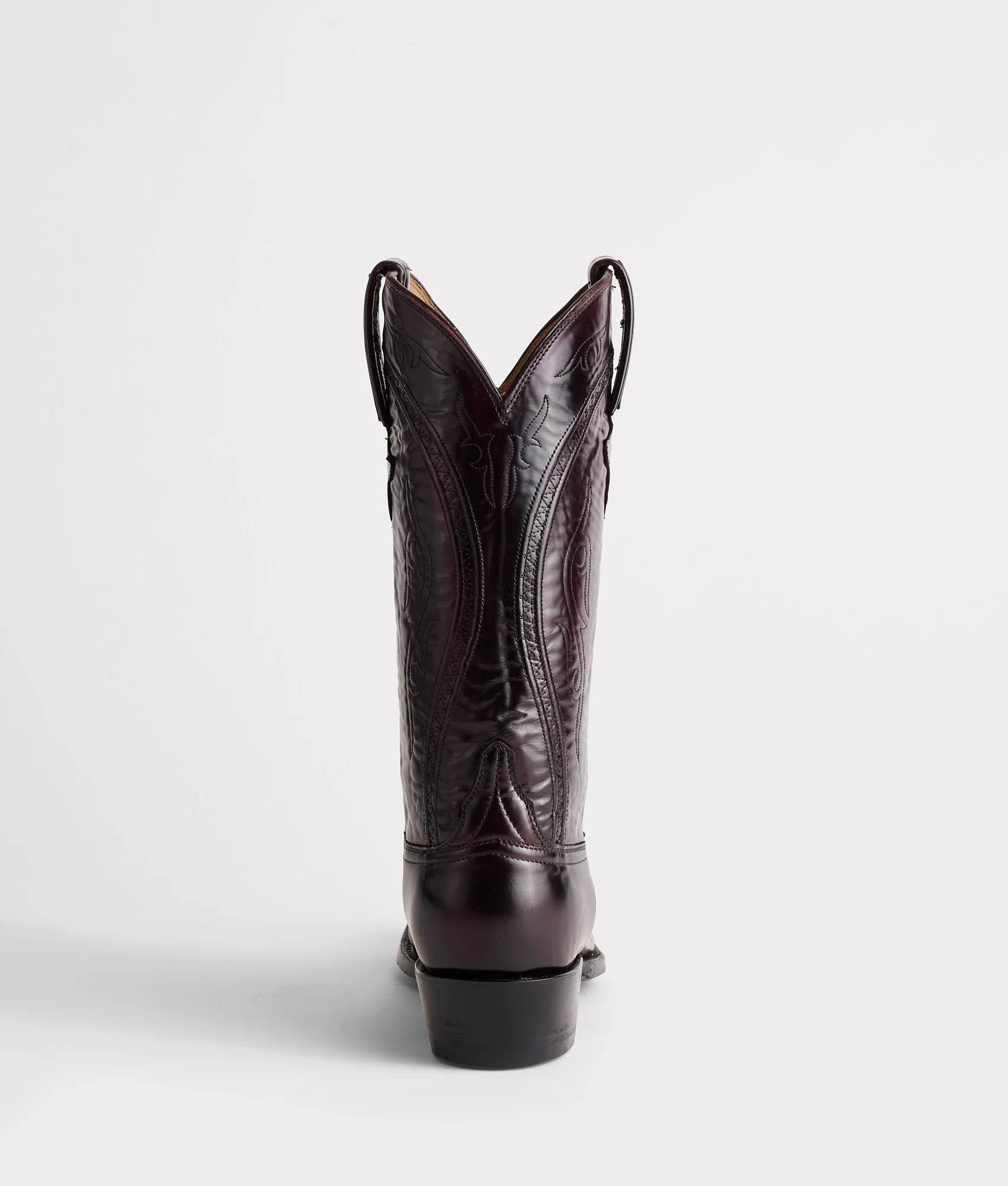 Gavin :: Black Cherry