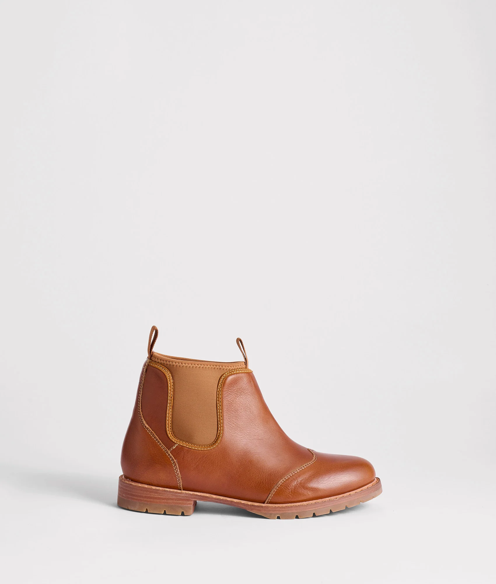 4145-all-weather-town-chelsea-whiskey-1.webp All-Weather Town Chelsea :: Whiskey