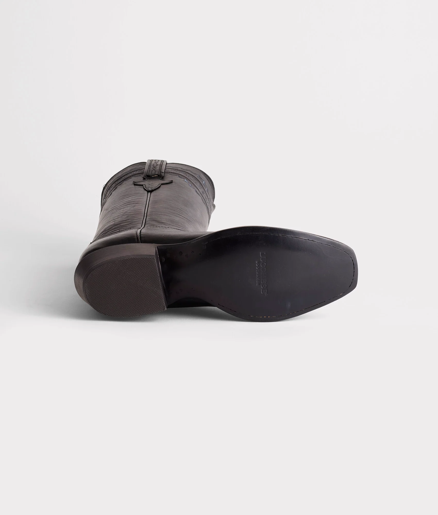 Devin :: Black