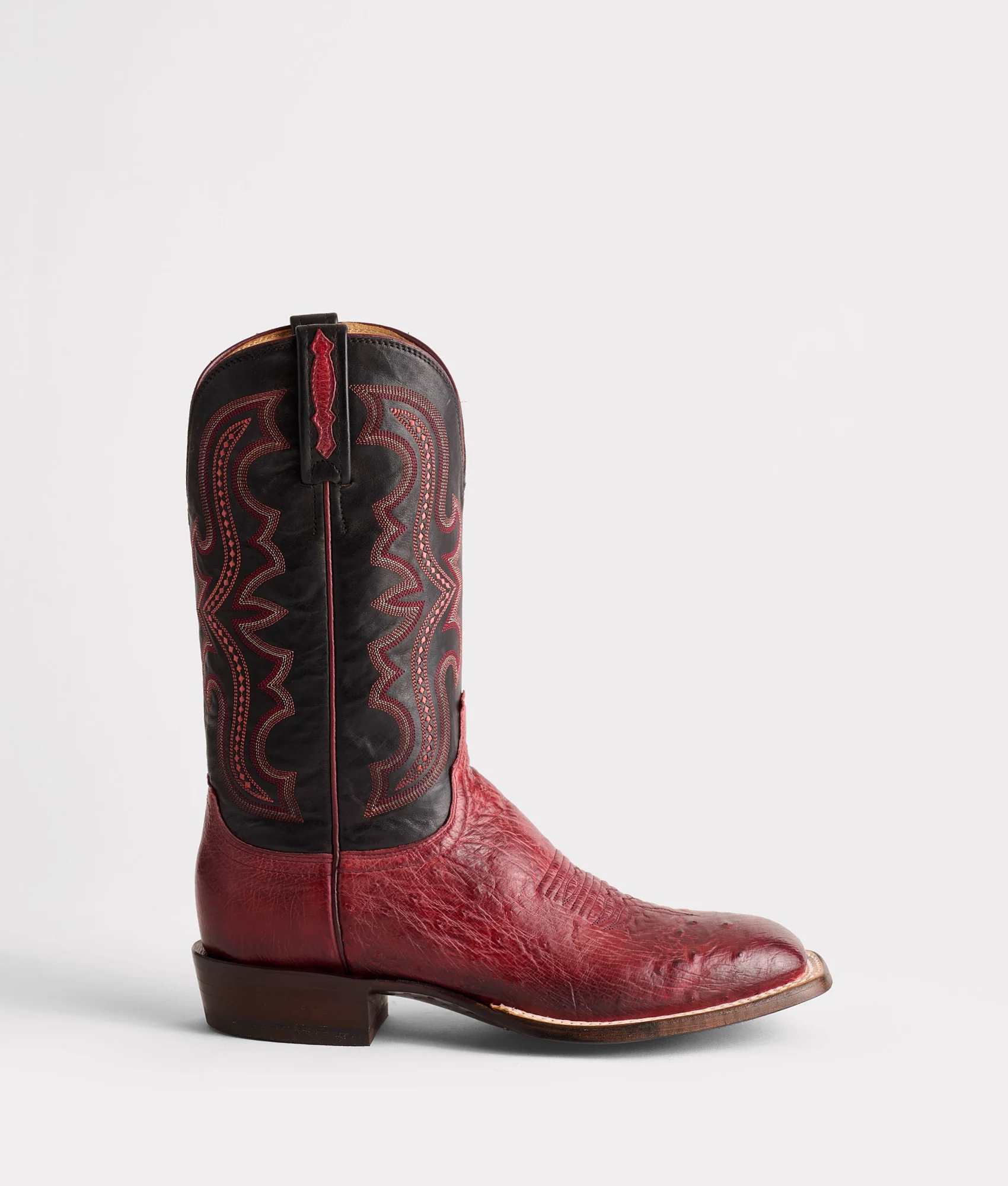 Cecil Exotic :: Black Cherry