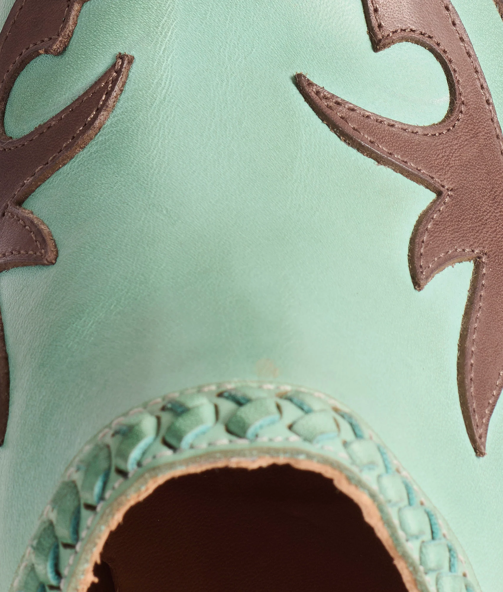Patti II :: Turquoise/Whiskey