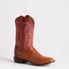 Wyatt :: Red