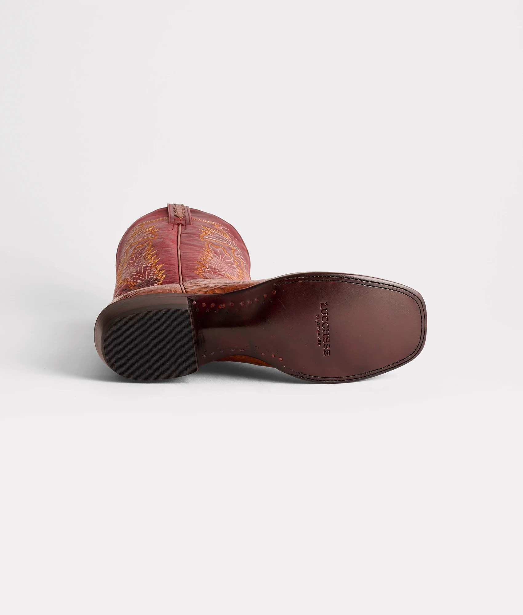 Wyatt :: Red
