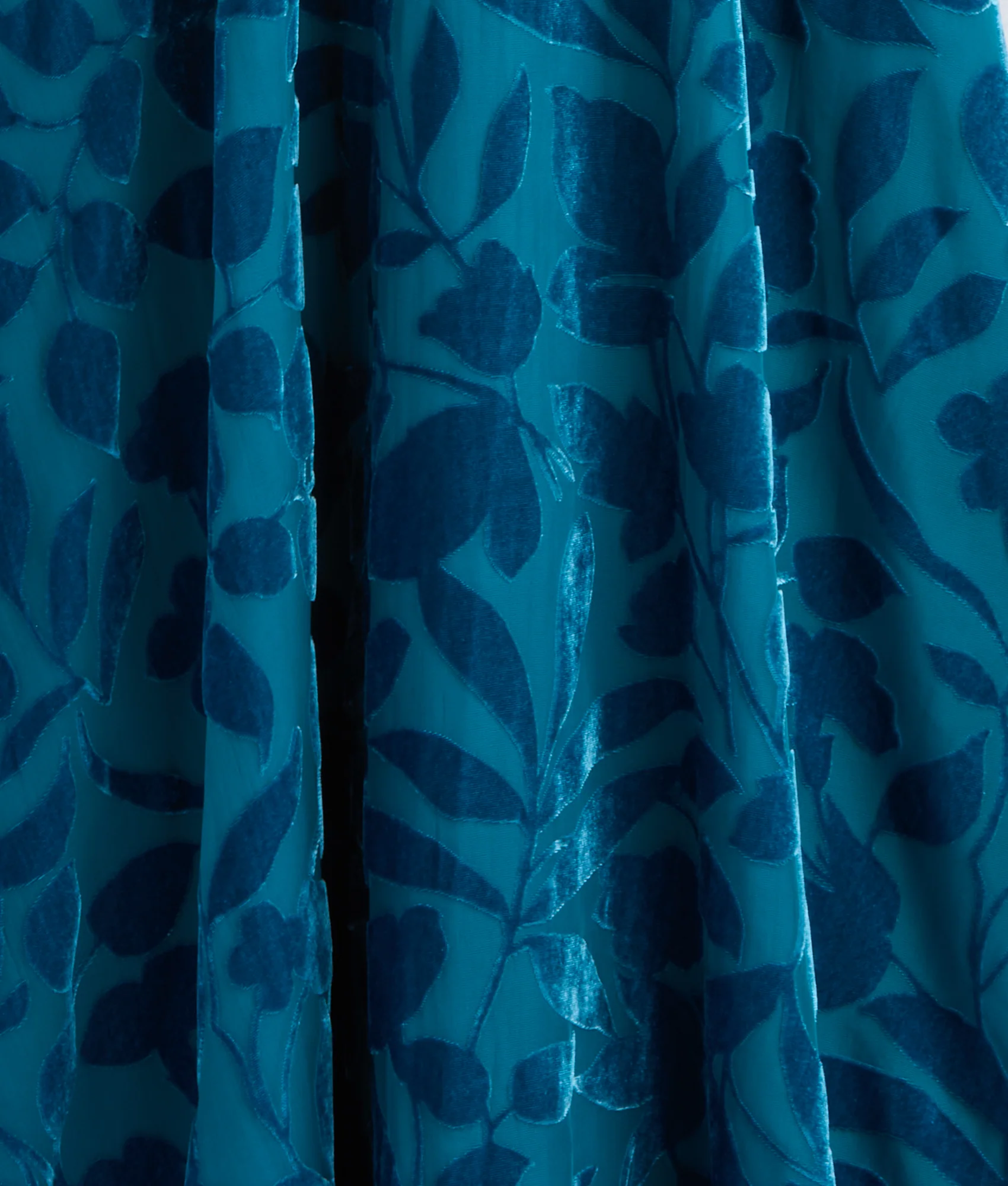 Avery Velvet Dress :: Multi