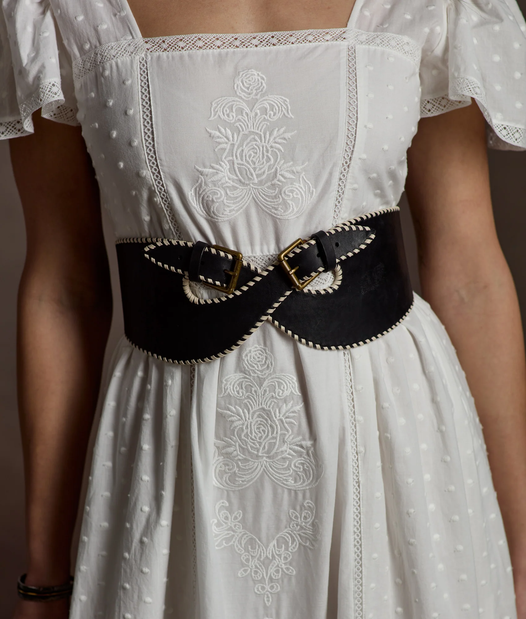 Helena Dress :: White