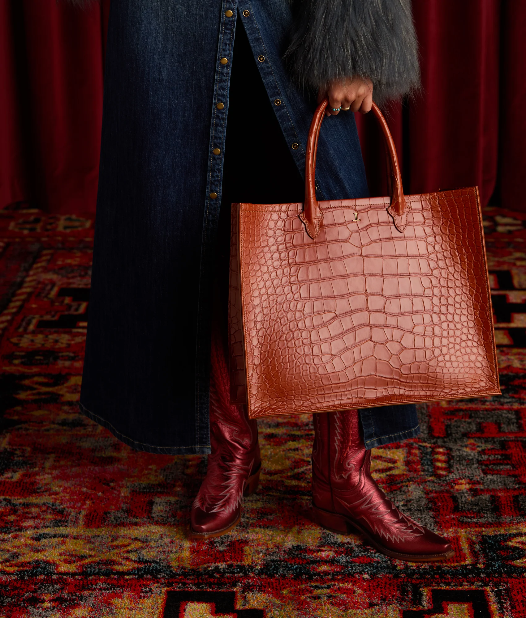 Large Alice Exotic Book Tote :: Honey