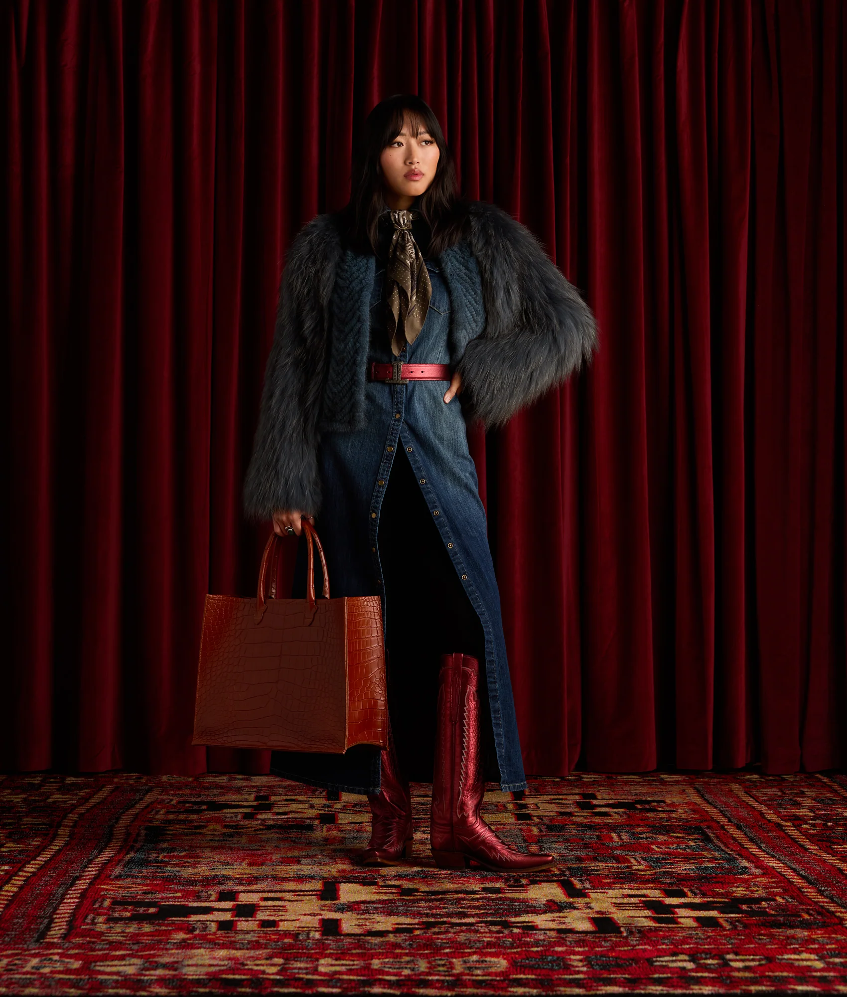 Large Alice Exotic Book Tote :: Honey