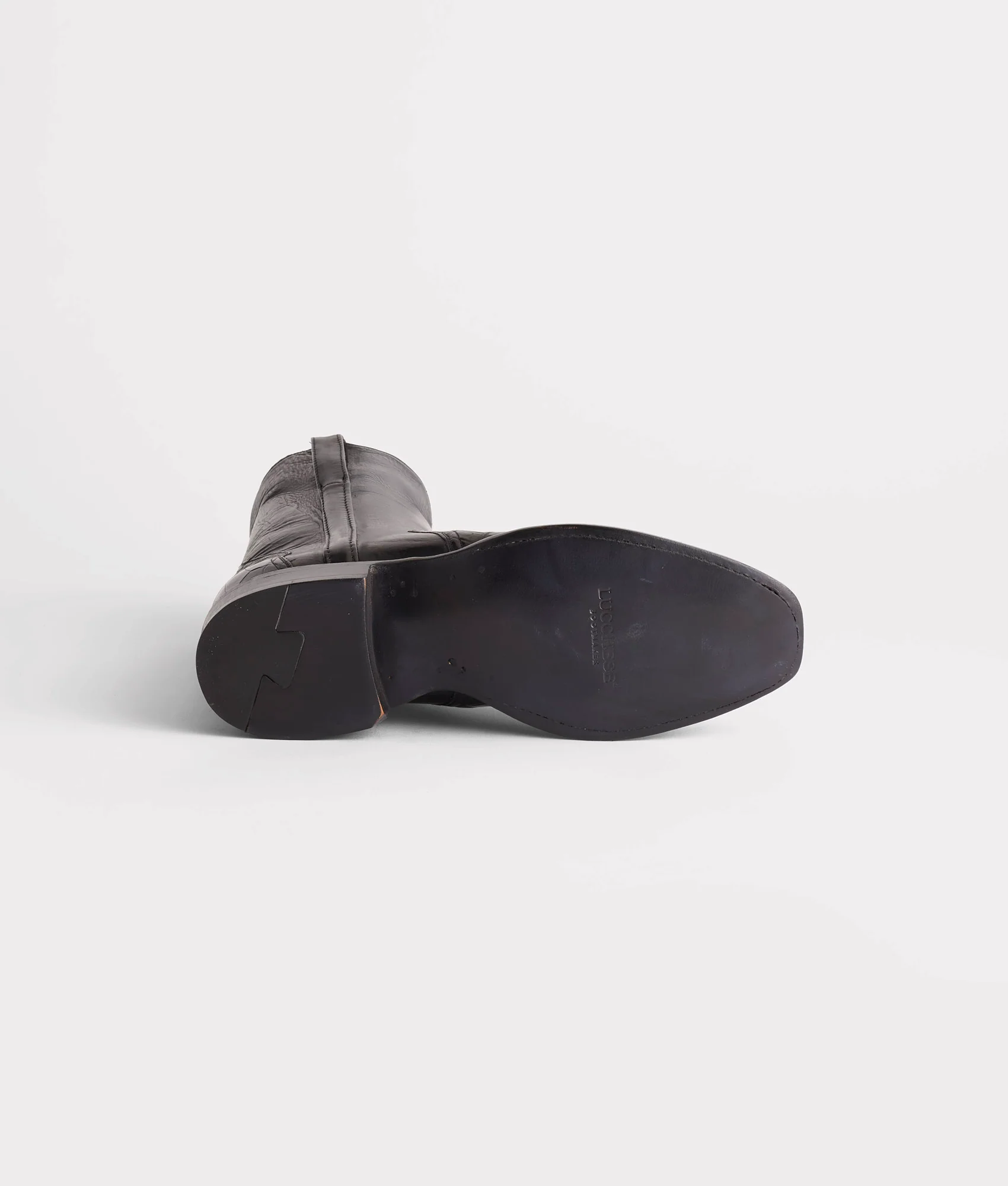 Elliott :: Black