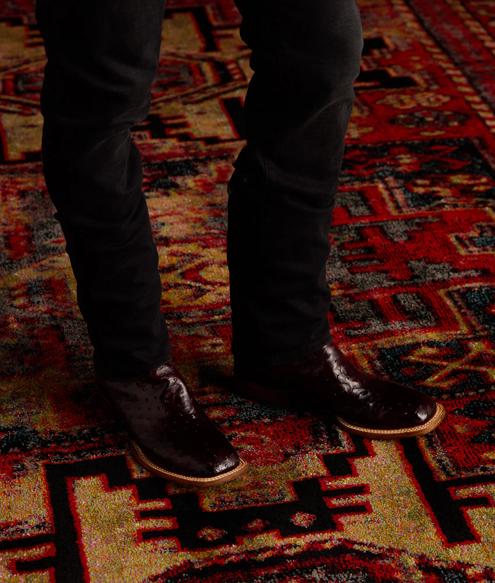 Cliff :: Black Cherry + Black