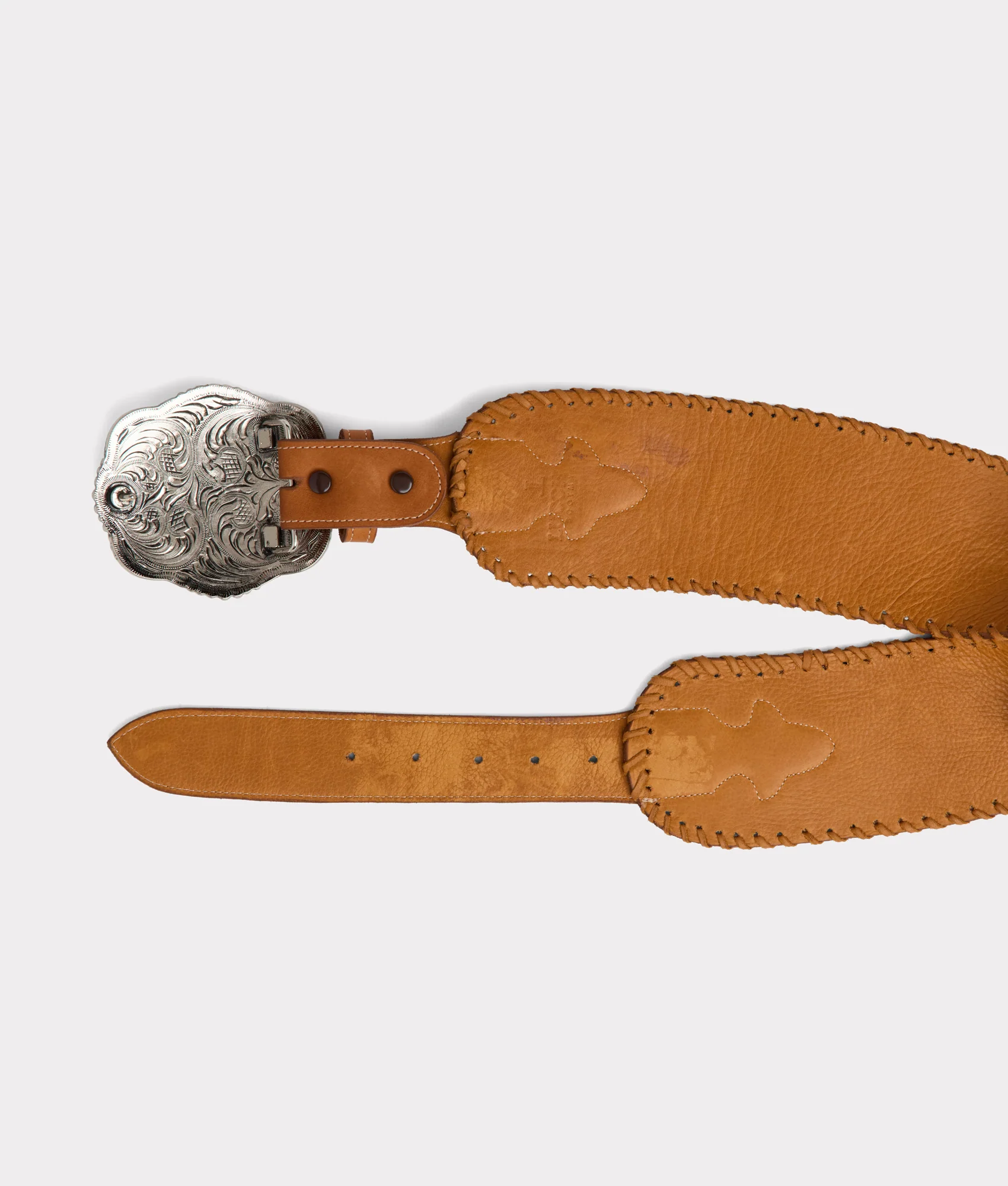Trophy Buckle Belt :: Light Tan