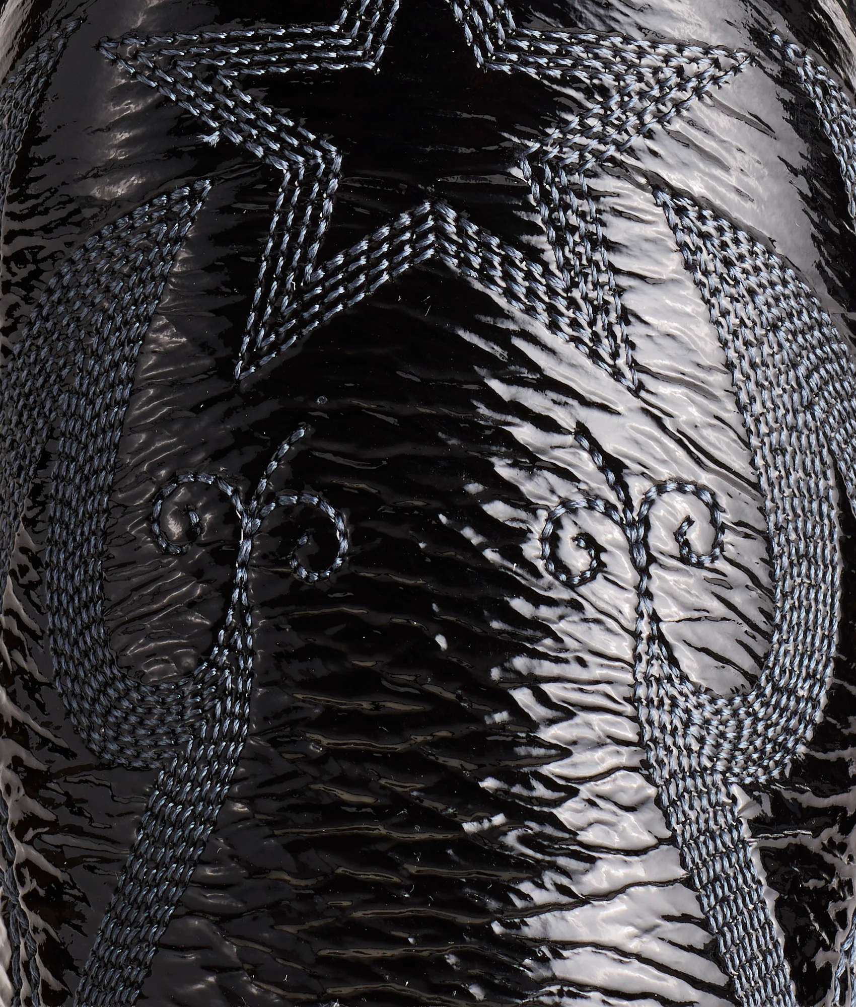 Gina :: Crinkle Patent Black