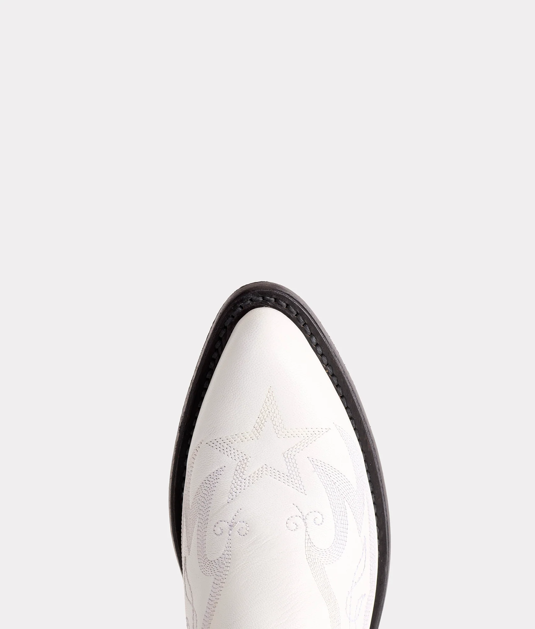 Gina :: White