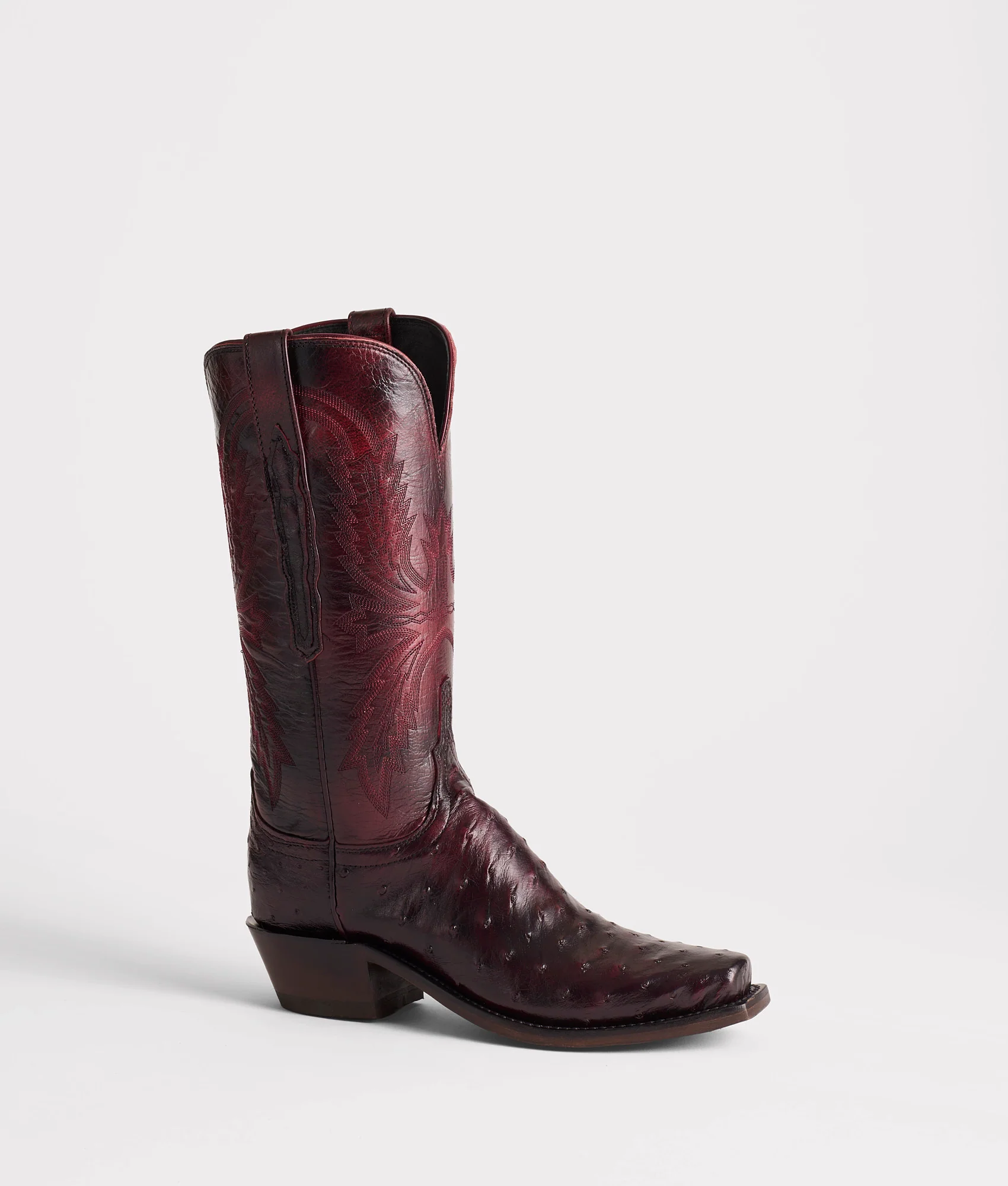 6825-josephine-black-cherry-4.webp Josephine :: Black Cherry