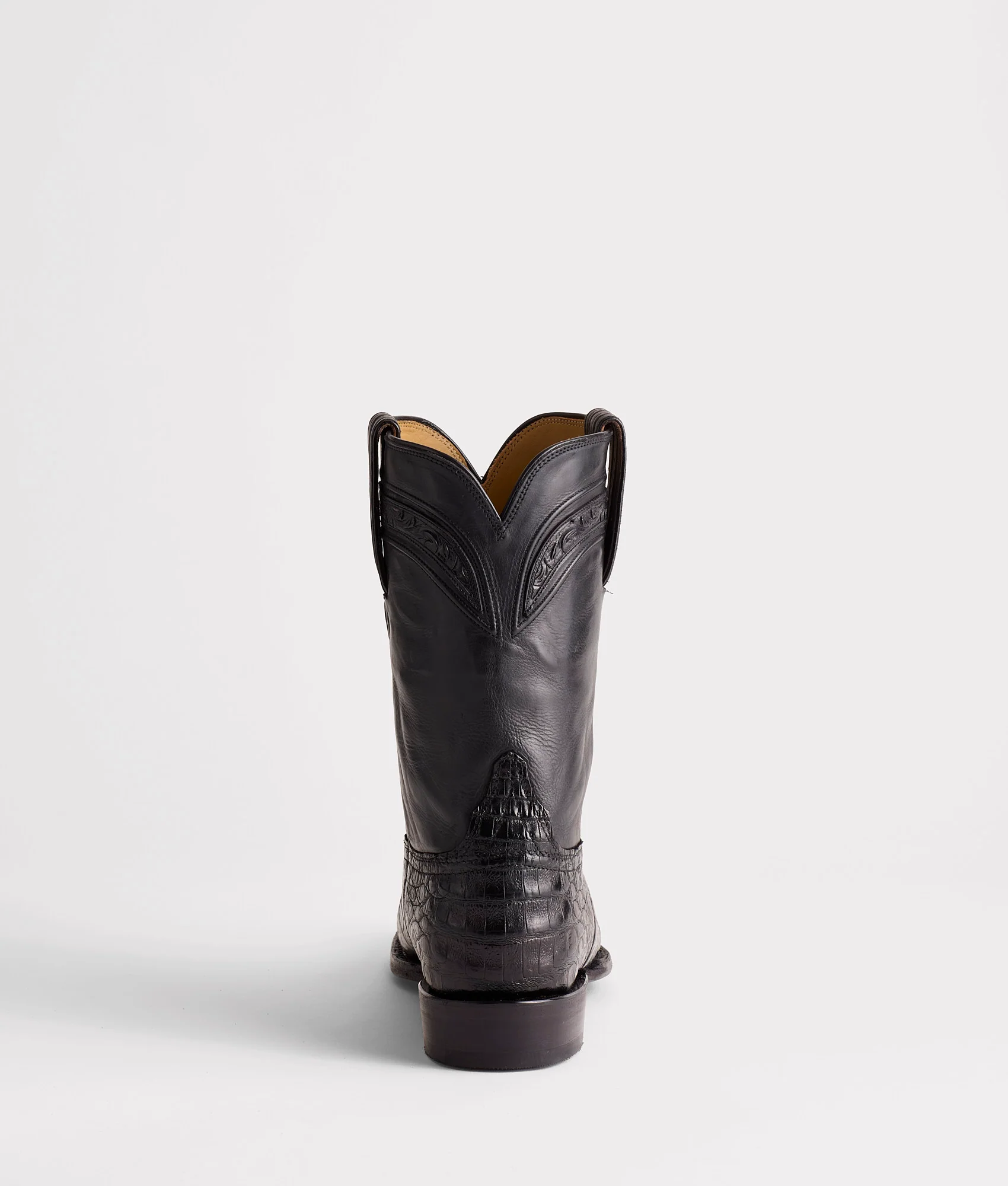 Wilson :: Black