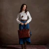 Priscilla :: Brown
