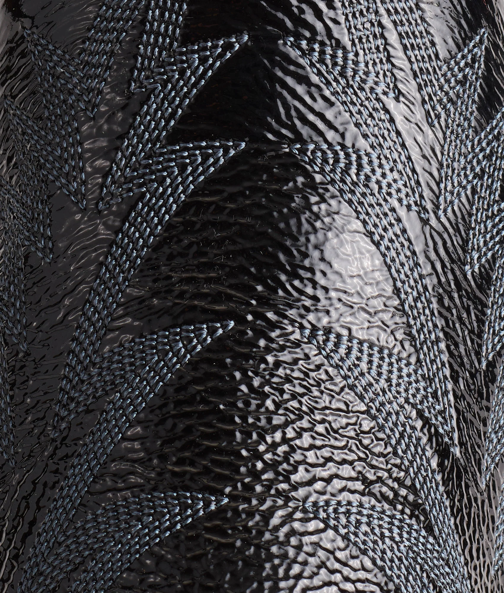 Priscilla :: Crinkle Patent Black
