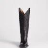 Laurelie :: Black