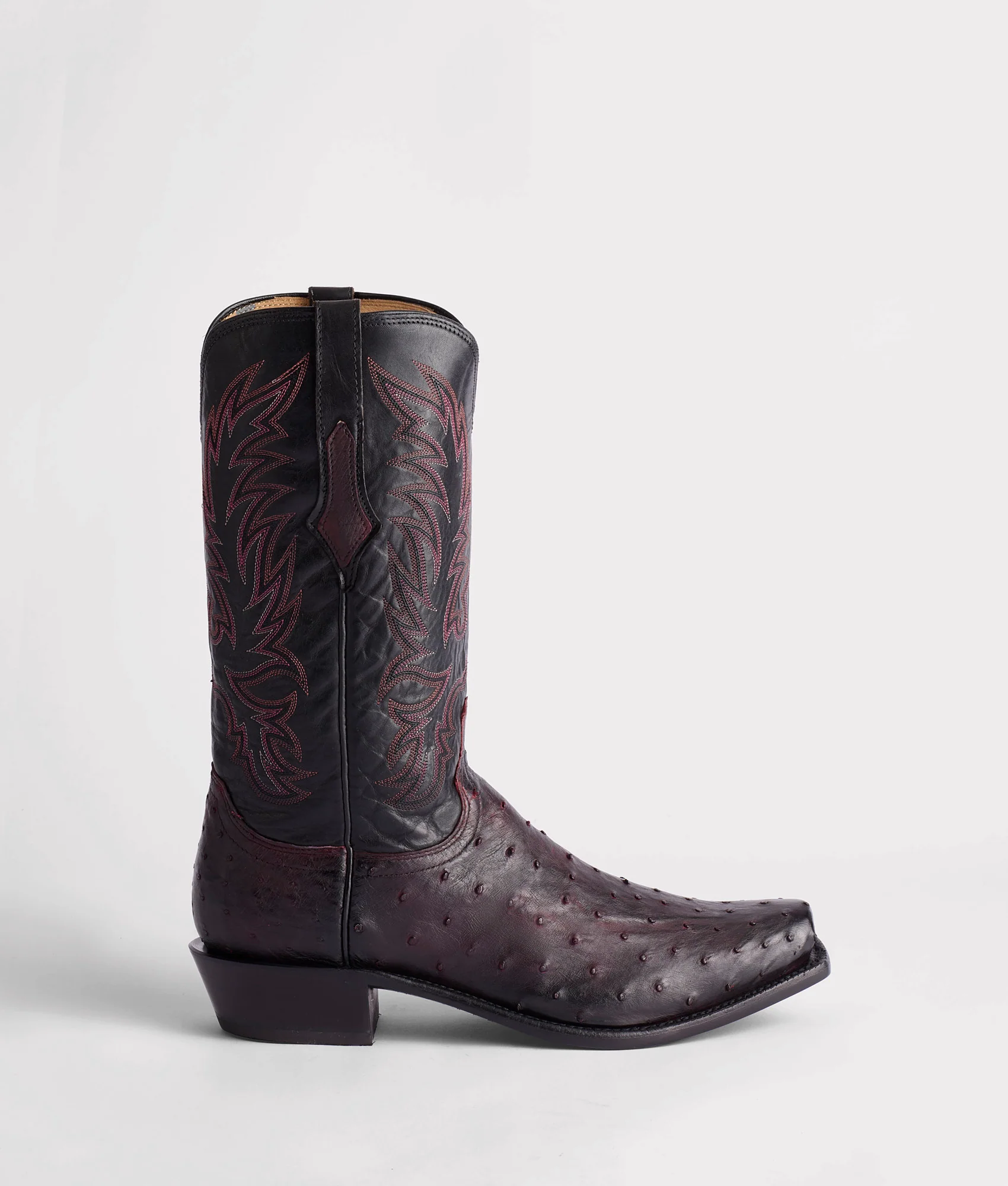 718-elgin-black-cherry-black-1.webp Elgin :: Black Cherry + Black