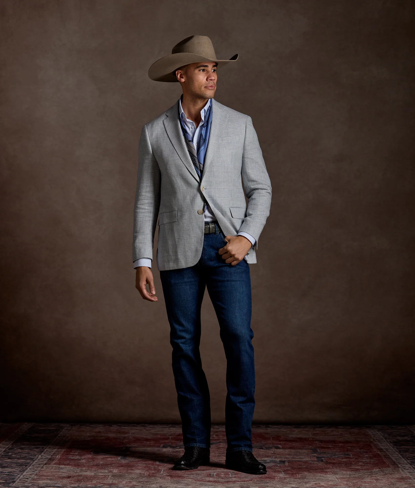 Full Quill Ostrich :: Anthracite Grey